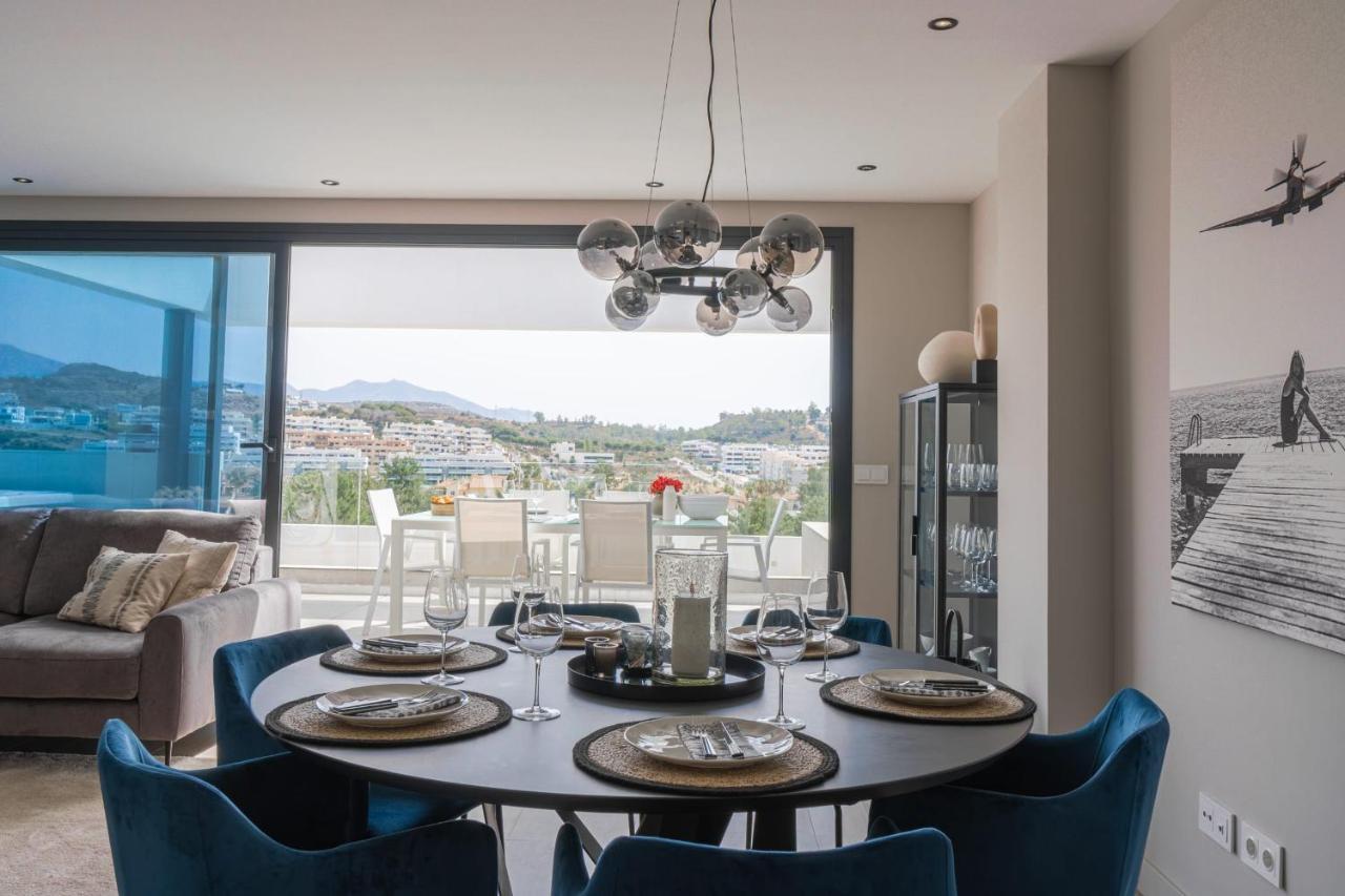Апартаменти Magnificent Frontline Golf Penthouse In Navigolf Ла-Кала-де-Міхас Екстер'єр фото